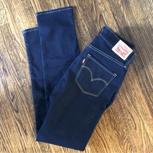 Levi’s size 26 Shaping Slim 312 Jeans